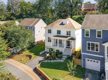 1102 SAINT CHARLES CT, Charlottesville, VA 22901