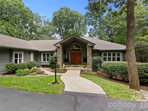 324 Kenmure Drive , Flat Rock, NC 28731