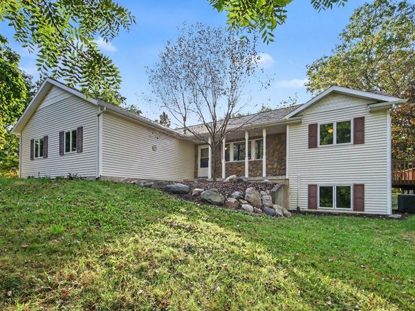 4533 Fruit Ridge Avenue NW, Grand Rapids, MI 49544