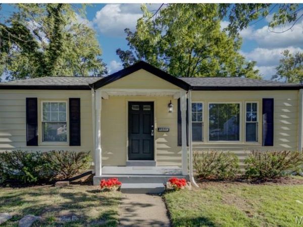 9647 Margo Ann Lane , Woodson Terrace, MO 63134