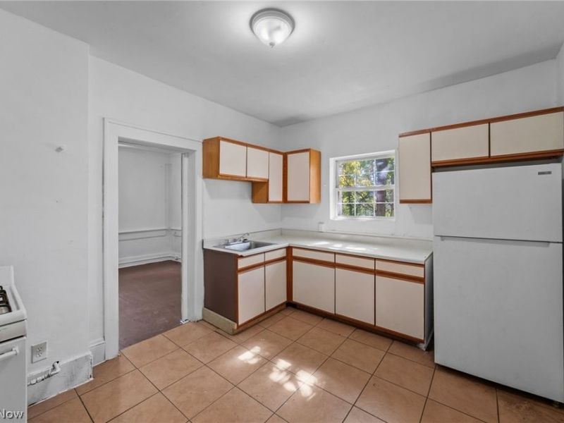 1413 East Avenue, Akron, OH 44307 Photo 14