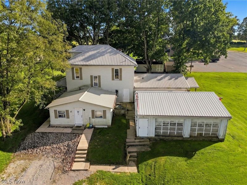 5495 Frazeysburg Road, Nashport, OH 43830 Photo 1