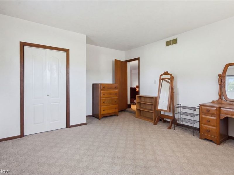 5495 Frazeysburg Road, Nashport, OH 43830 Photo 18