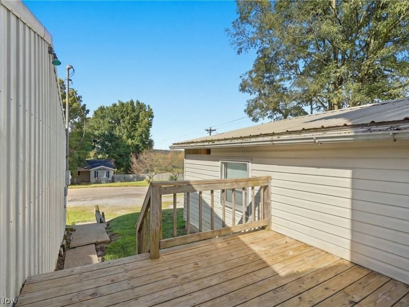 5495 Frazeysburg Road, Nashport, OH 43830 Photo 6