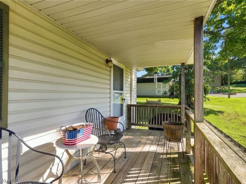5495 Frazeysburg Road, Nashport, OH 43830 Photo 9