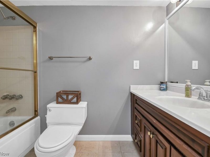 12500 Edgewater Drive, Unit 1603, Lakewood, OH 44107 Photo 17