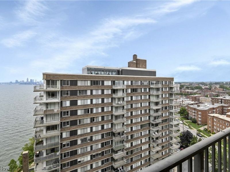 12500 Edgewater Drive, Unit 1603, Lakewood, OH 44107 Photo 24