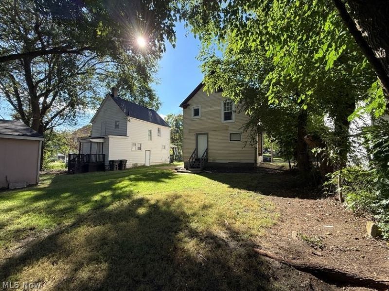 1017 La Croix Avenue, Akron, OH 44307 Photo 26
