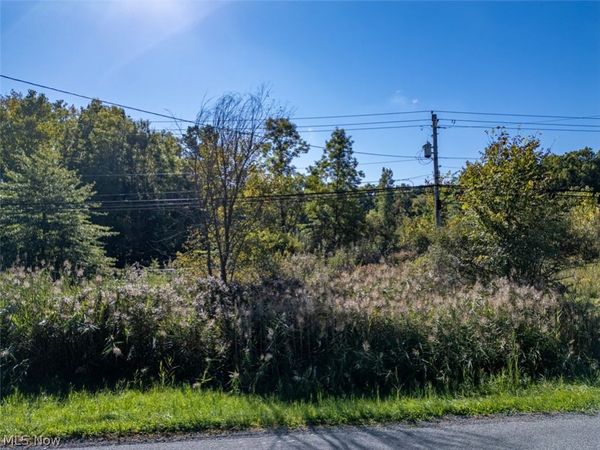 Newton Falls Road , Ravenna, OH 44266
