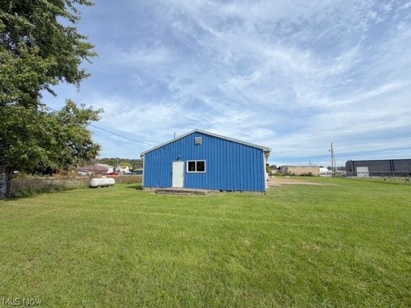 306 S Bridge Street, Newcomerstown, OH 43832 Photo 2
