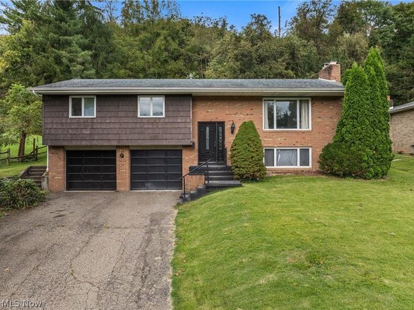 61558 W Central Avenue , Shadyside, OH 43947