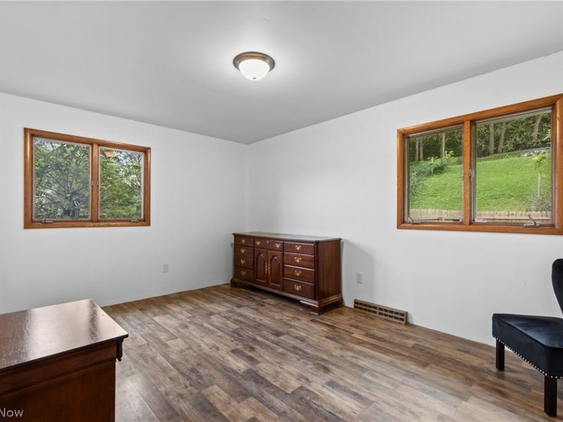 61558 W Central Avenue, Shadyside, OH 43947 Photo 14