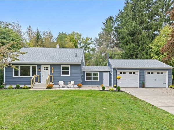 3411 Sweitzer Street NW, Uniontown, OH 44685