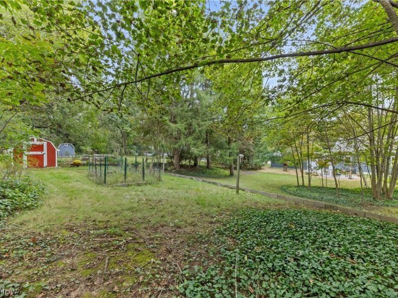 3411 Sweitzer Street NW, Uniontown, OH 44685 Photo 35