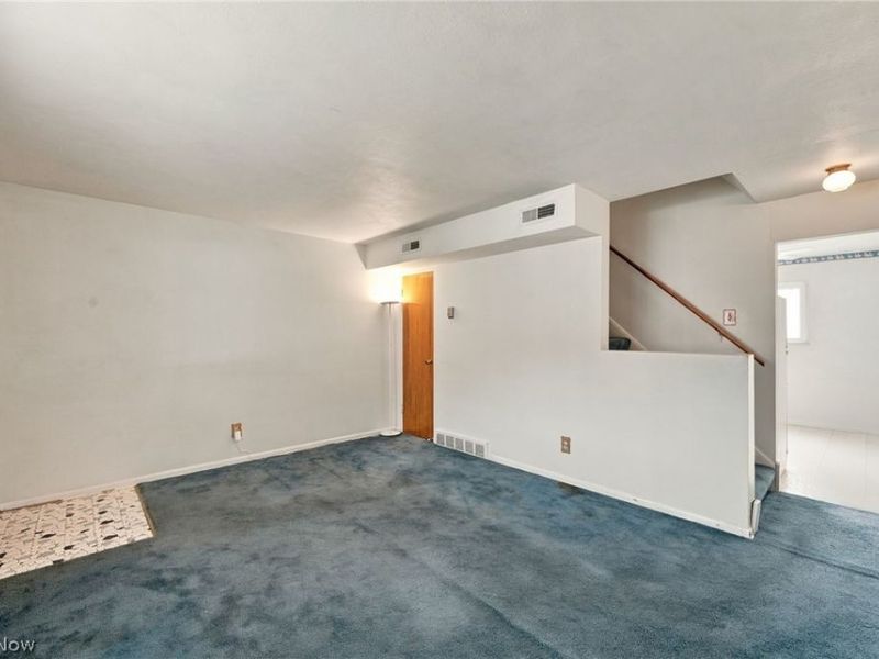 1578 Ridgewick Drive, Wickliffe, OH 44092 Photo 3