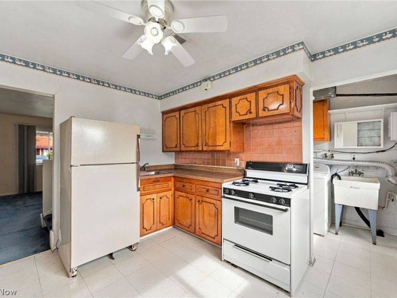 1578 Ridgewick Drive, Wickliffe, OH 44092 Photo 4