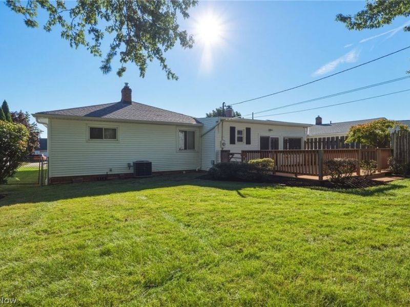 1578 Chelmsford Road, Mayfield Heights, OH 44124 Photo 28