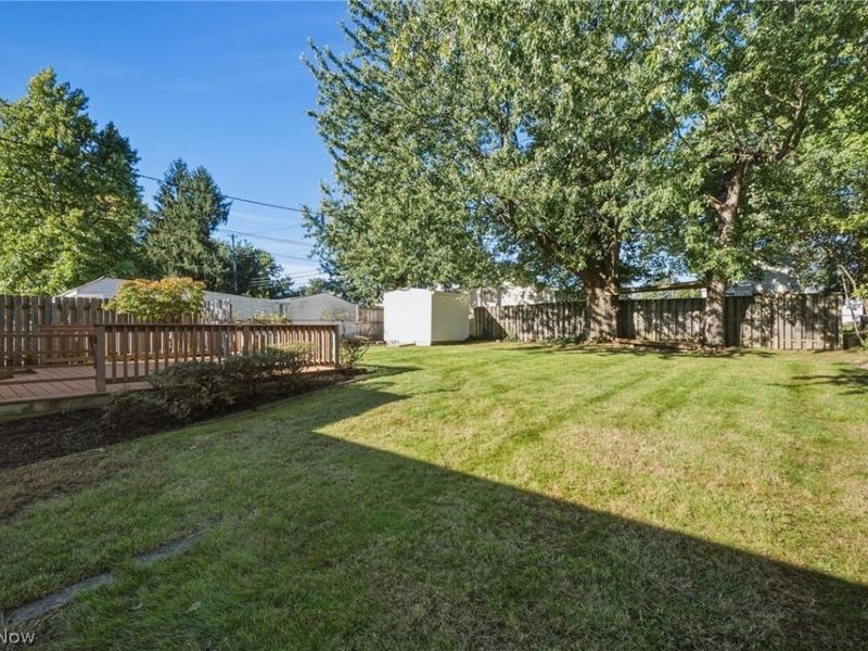 1578 Chelmsford Road, Mayfield Heights, OH 44124 Photo 3