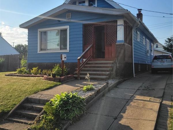 11516 Thrush Avenue, Cleveland, OH 44111
