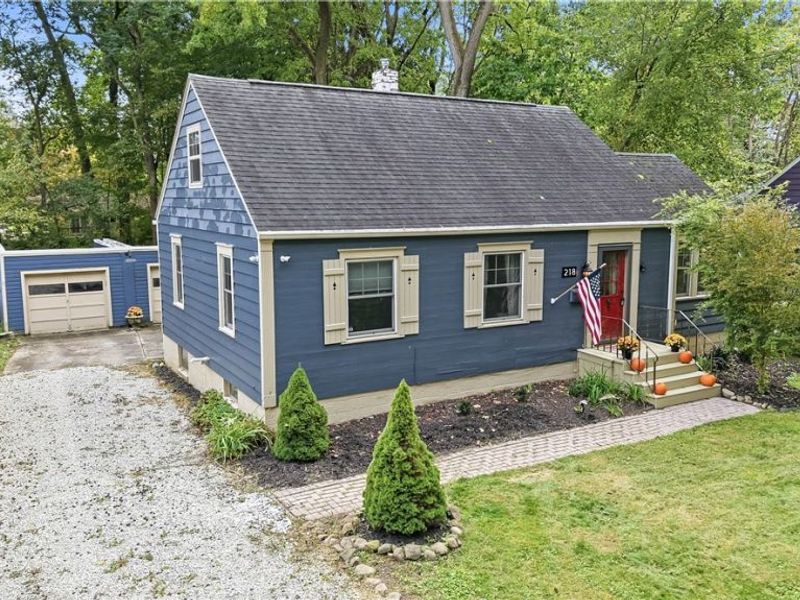 218 E School Street, Kent, OH 44240 Photo 4
