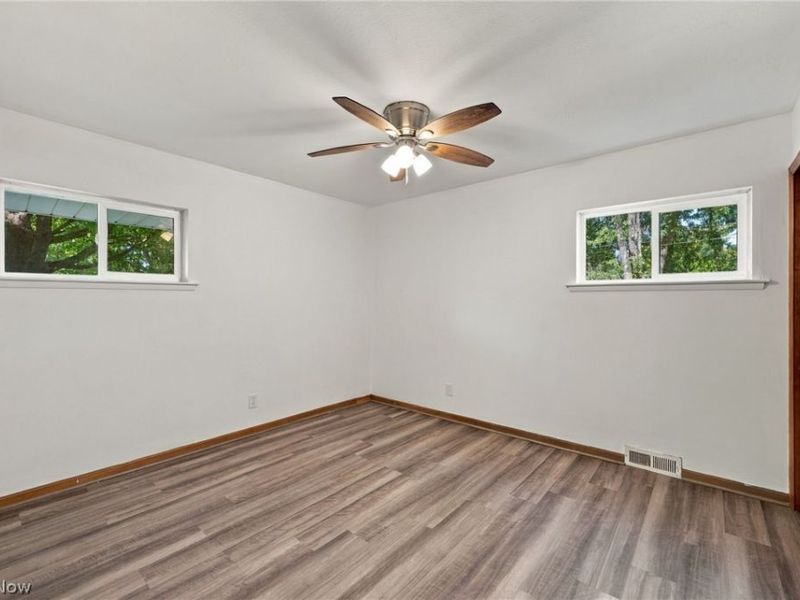 6410 Newland Drive, Parma Heights, OH 44130 Photo 21