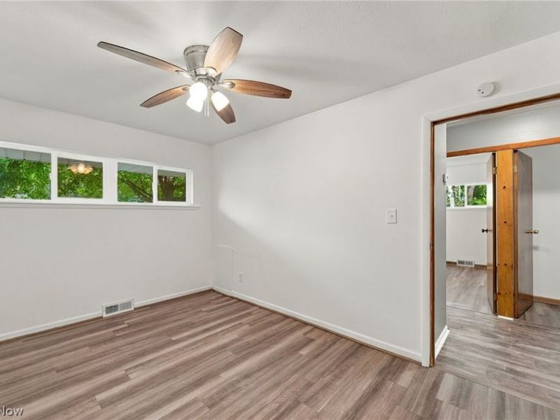 6410 Newland Drive, Parma Heights, OH 44130 Photo 25