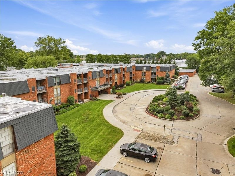 4187 Columbia Road, Unit 136, North Olmsted, OH 44070 Photo 4