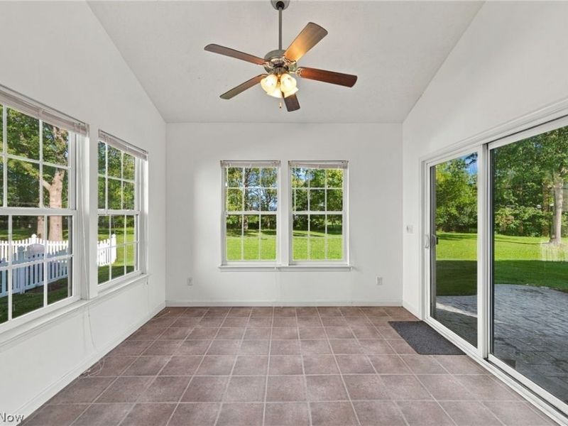 8735 Ashton Pl Drive, North Ridgeville, OH 44039 Photo 17