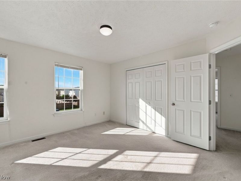 8735 Ashton Pl Drive, North Ridgeville, OH 44039 Photo 27