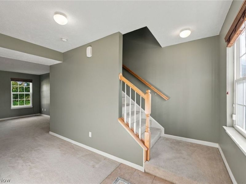 8735 Ashton Pl Drive, North Ridgeville, OH 44039 Photo 3