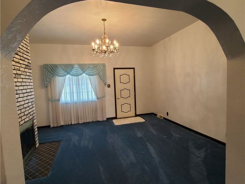 812 S Zane Highway, Martins Ferry, OH 43935 Photo 13