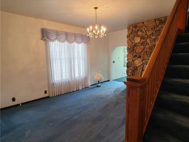 812 S Zane Highway, Martins Ferry, OH 43935 Photo 15