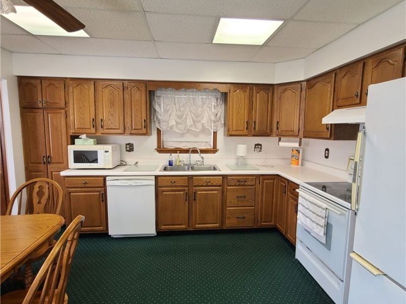 812 S Zane Highway, Martins Ferry, OH 43935 Photo 6