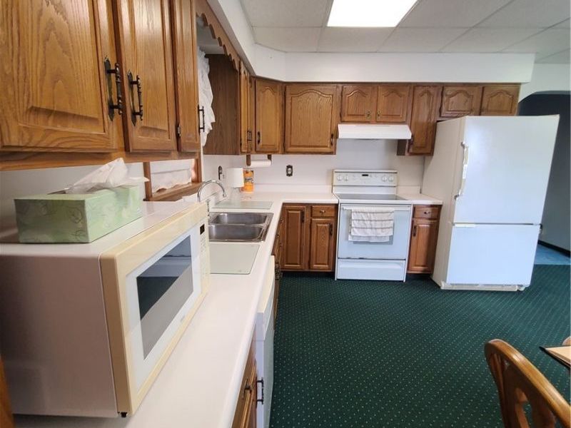 812 S Zane Highway, Martins Ferry, OH 43935 Photo 9