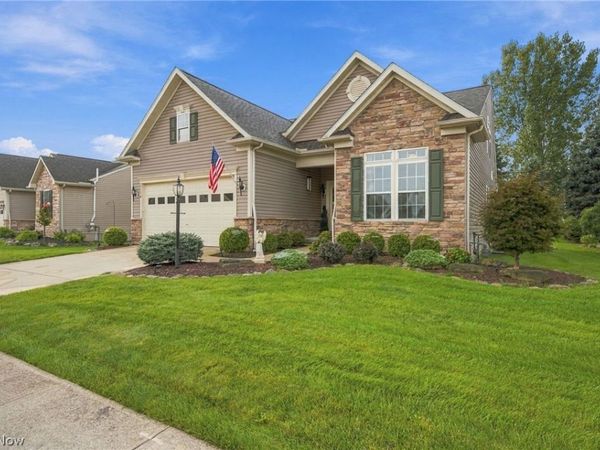 5124 Autumnwood Lane , Brunswick, OH 44212