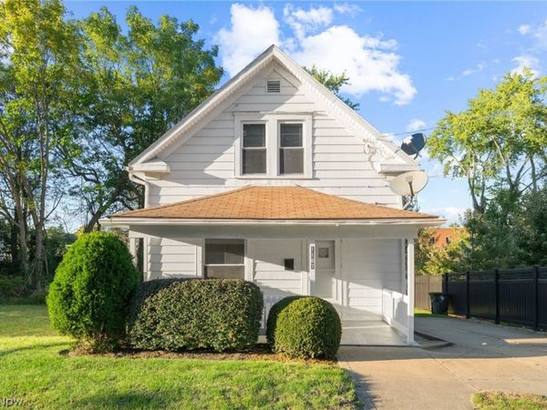 1187 Duane Avenue , Akron, OH 44306