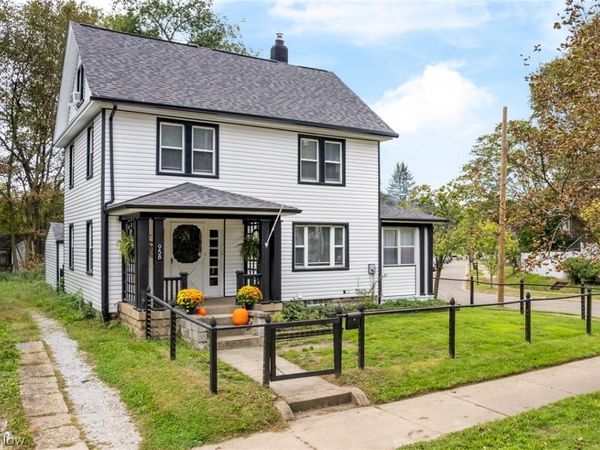 958 W Exchange Street , Akron, OH 44302