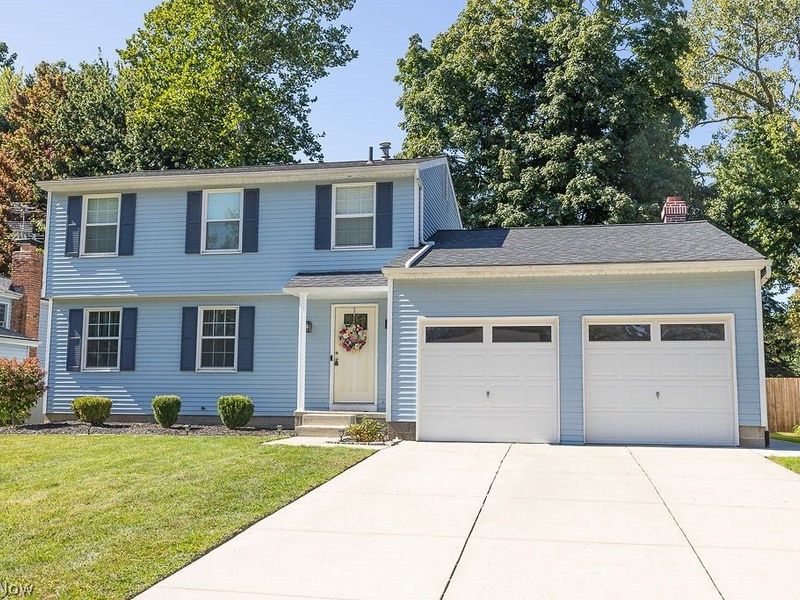 5812 Marine Parkway, Mentor on the Lake, OH 44060 Photo 1