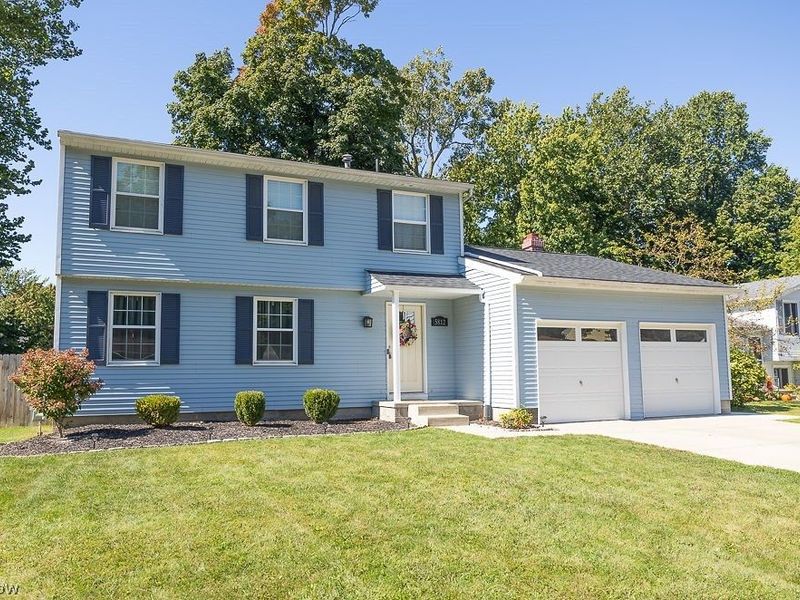 5812 Marine Parkway, Mentor on the Lake, OH 44060 Photo 2