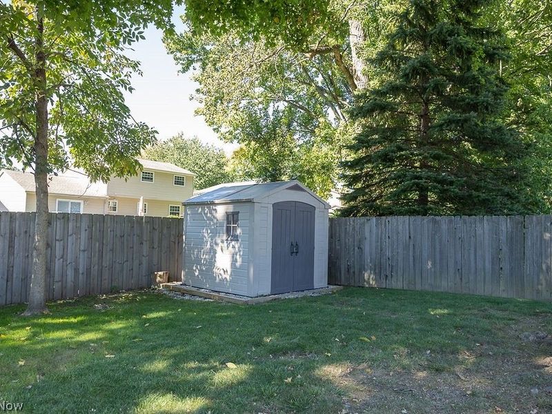 5812 Marine Parkway, Mentor on the Lake, OH 44060 Photo 40