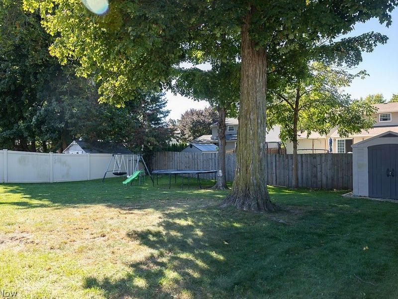 5812 Marine Parkway, Mentor on the Lake, OH 44060 Photo 41