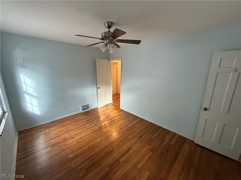 4588 W 227th Street, Fairview Park, OH 44126 Photo 15
