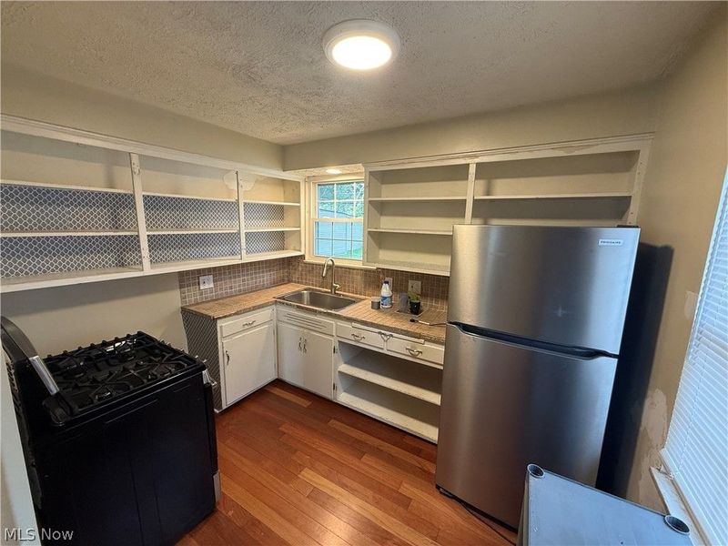 4588 W 227th Street, Fairview Park, OH 44126 Photo 7