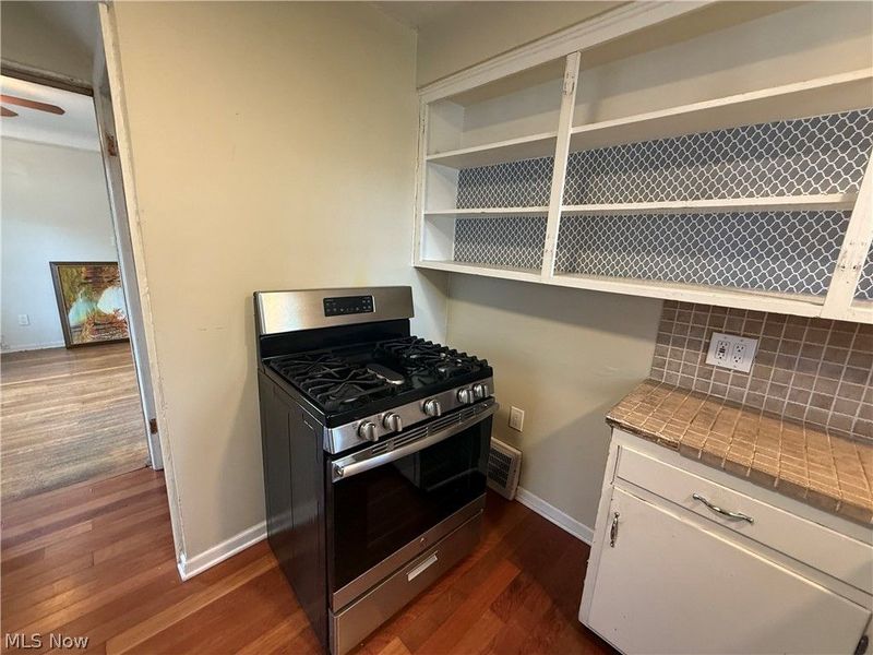 4588 W 227th Street, Fairview Park, OH 44126 Photo 8