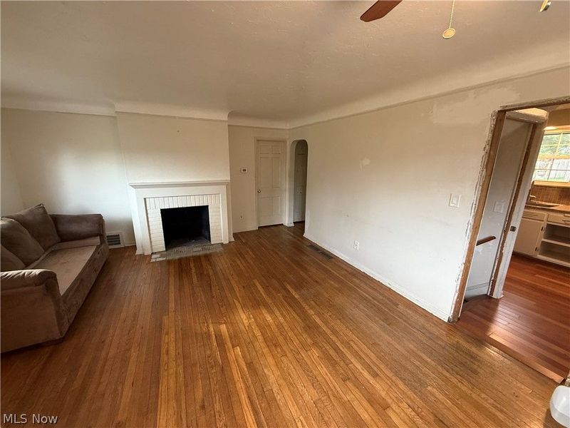 4588 W 227th Street, Fairview Park, OH 44126 Photo 9