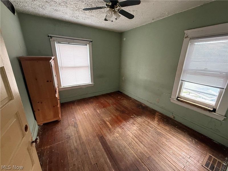 500 E 129th Street, Cleveland, OH 44108 Photo 16