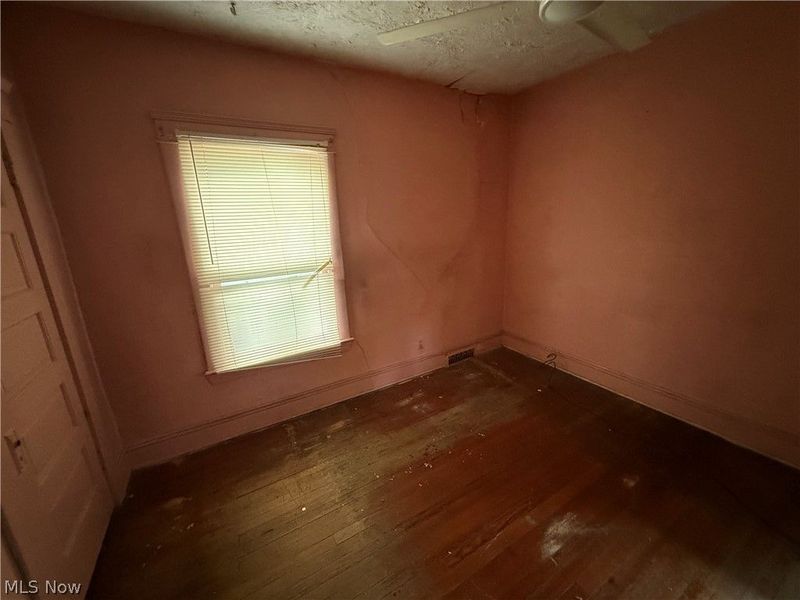 500 E 129th Street, Cleveland, OH 44108 Photo 17