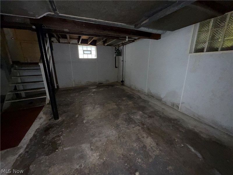 500 E 129th Street, Cleveland, OH 44108 Photo 25