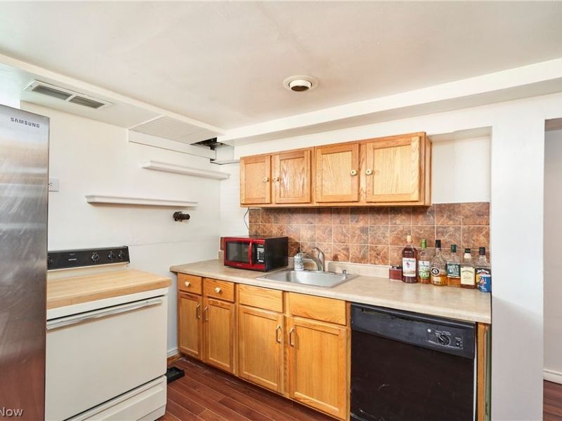 5961 Broadview Road, Parma, OH 44134 Photo 18