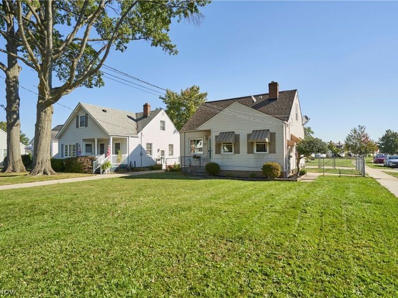 5961 Broadview Road, Parma, OH 44134 Photo 2